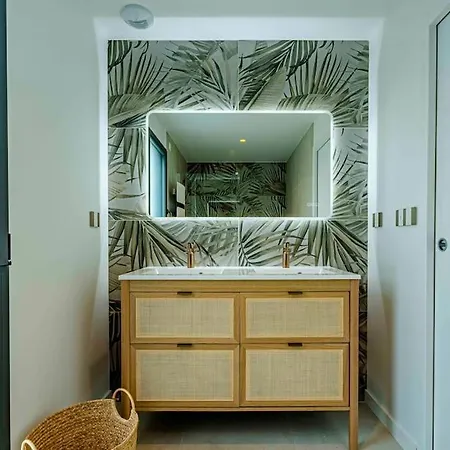 Magnifique Avec Piscine Et Brasero Вилла
